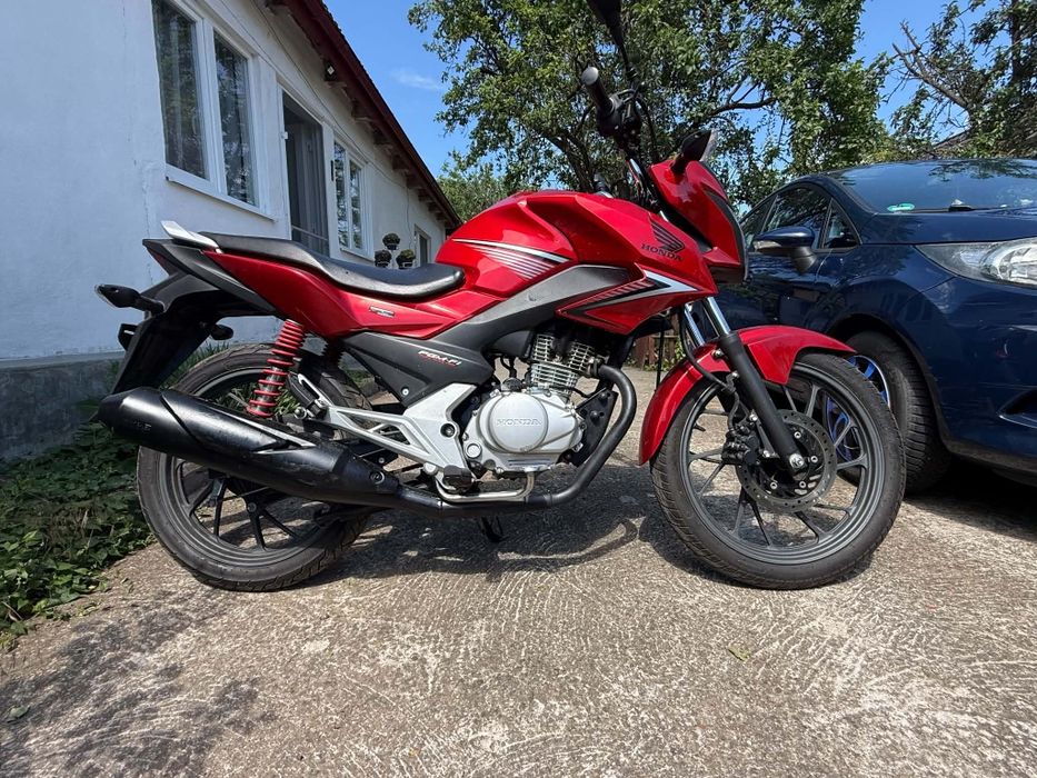 Honda cb125 -(05.2015) - 18k km
