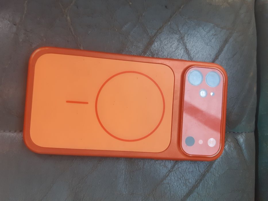 Продаётся телефон iPhone 11