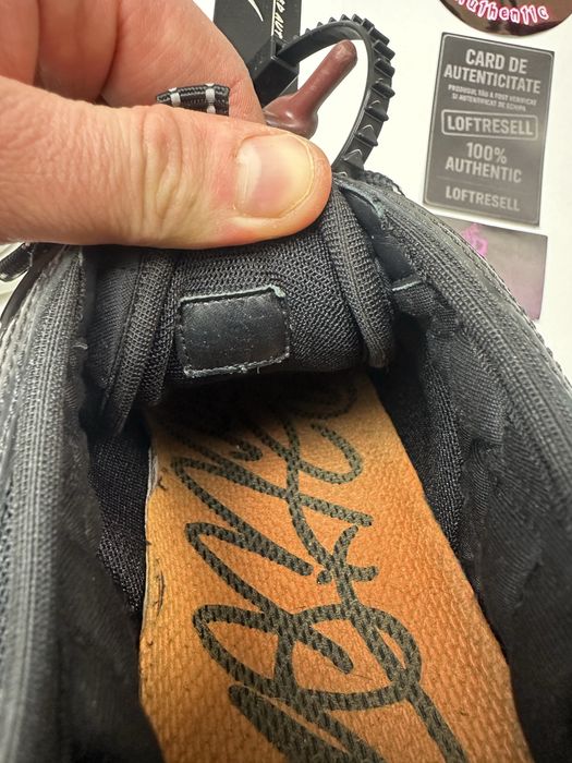 Versace chain reaction black white , size 44 fit 44-45