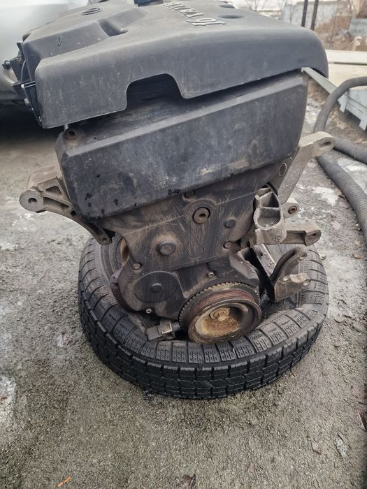 Срочно продам двигатель ваз 21124, приора