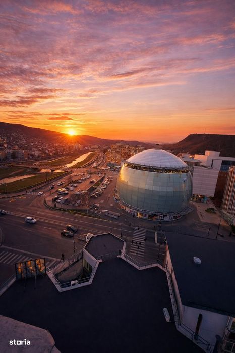 Apartament 3 camere-mutare imediată-ultracentral-vedere panoramică
