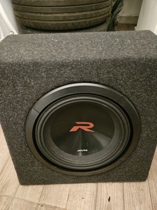 Vand subwoofer auto alpine r2w10d4