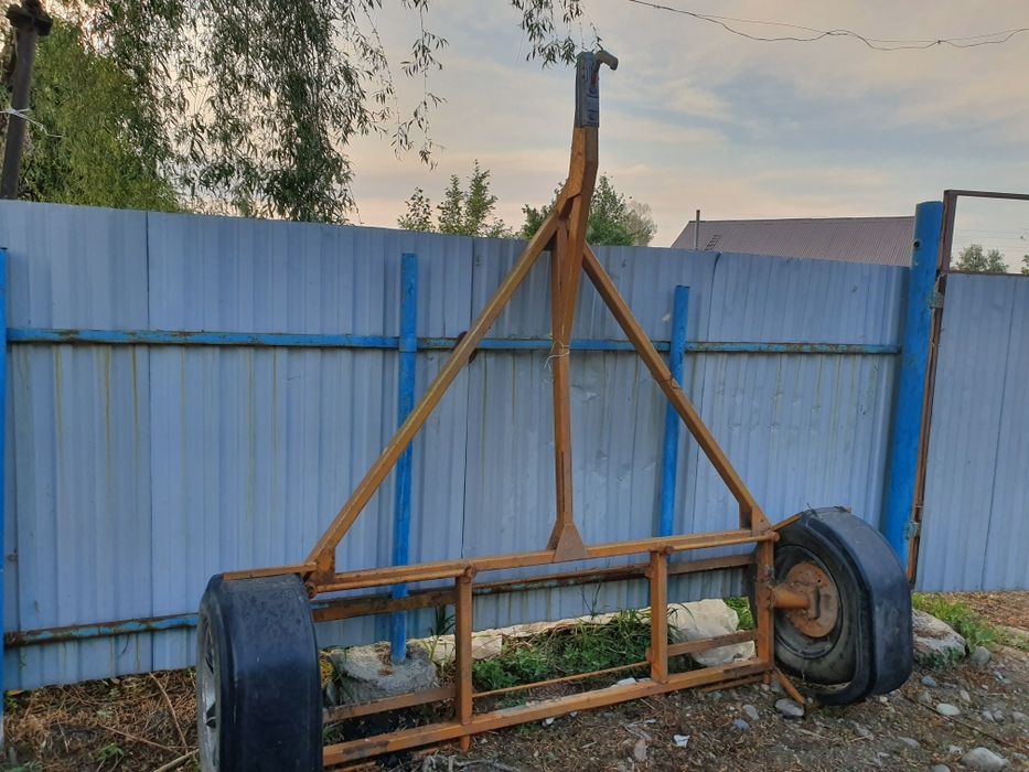 Лафет прицеп эвакуатор