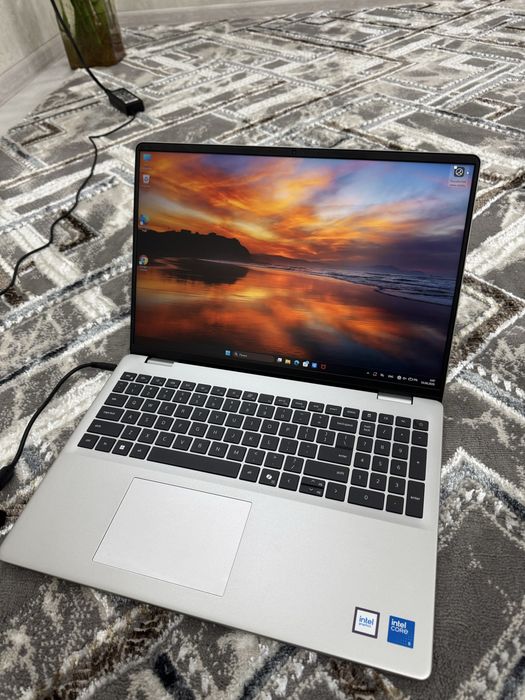 Dell 16 noutbuk notebook