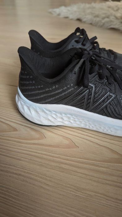 Дамски New Balance Vongo v5 EU 40 fresh foam маратонки за бягане