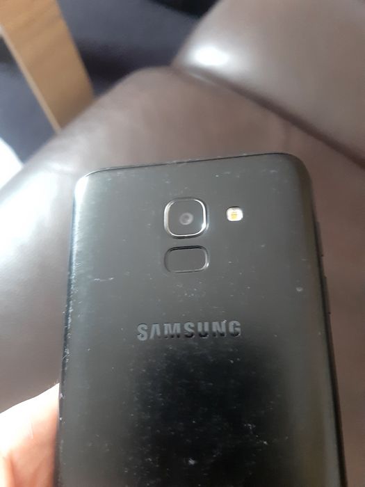 Телефон САМСУНГ J 6