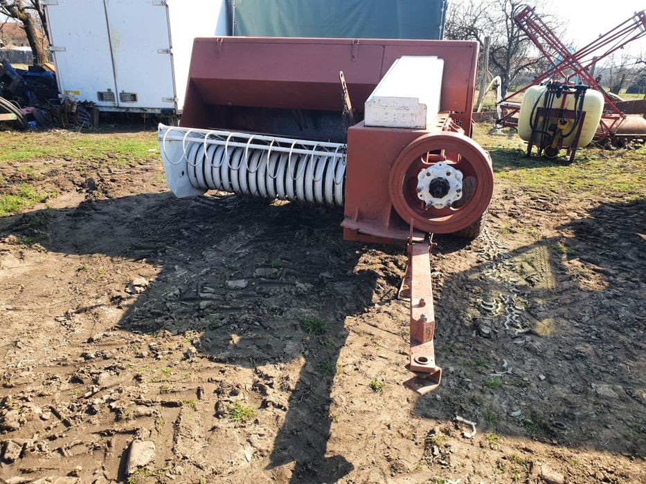 Presa balotiera  Lerda   John Deer  Welger