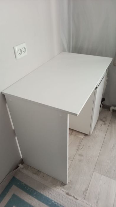 Стол письменный продам