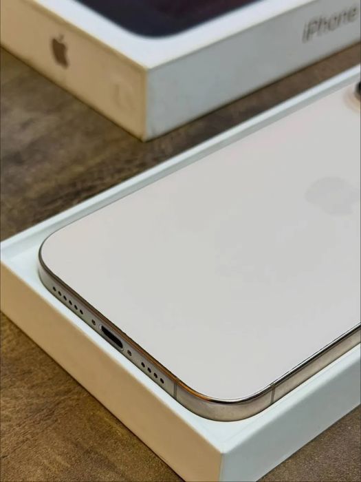 Apple iPhone 16 Pro Max 256Gb 99%