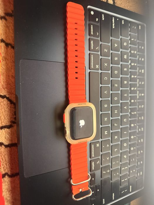 Apple Watch SE Gen 2 GPS