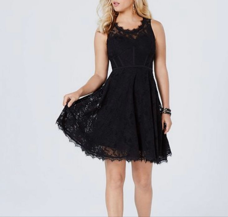 черна дантелена рокля guess