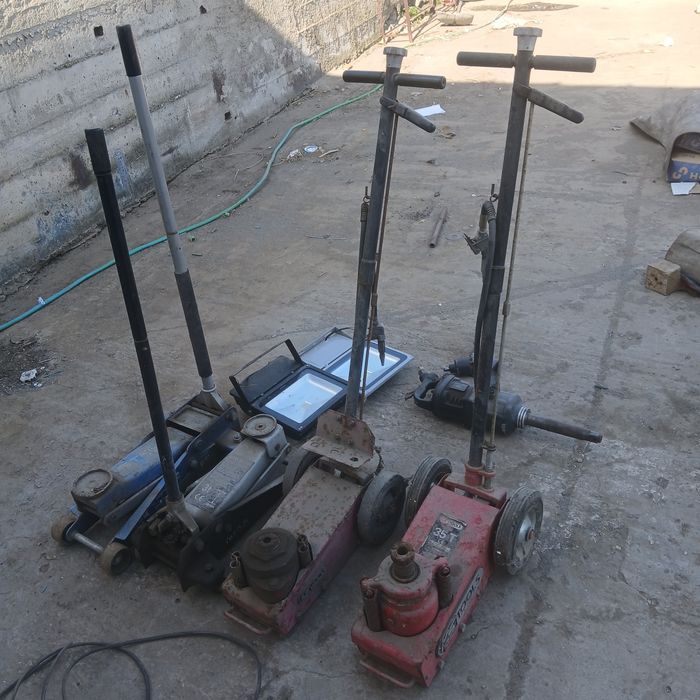 Rampa elevator pneumatic vulcanizare scule