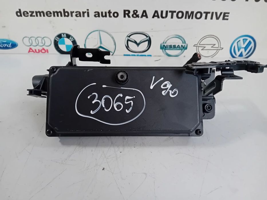 Modul Radar Camera Parbriz Volvo S90 V90 Cod 31660604 An 2016-2020