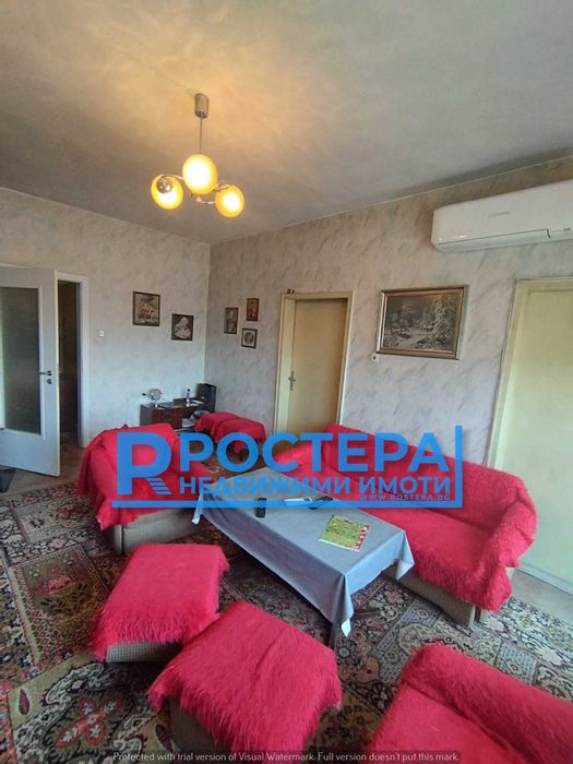 Продава се Тристаен апартамент в Търговище, Център - 85 кв.м за 984 €/кв.м - Снимка #7