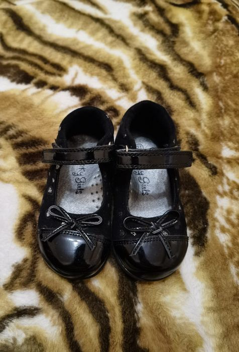 Детски официални обувки 21