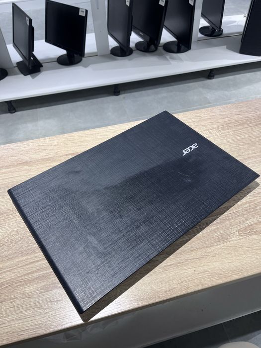 Ноутбук Acer Aspire E5