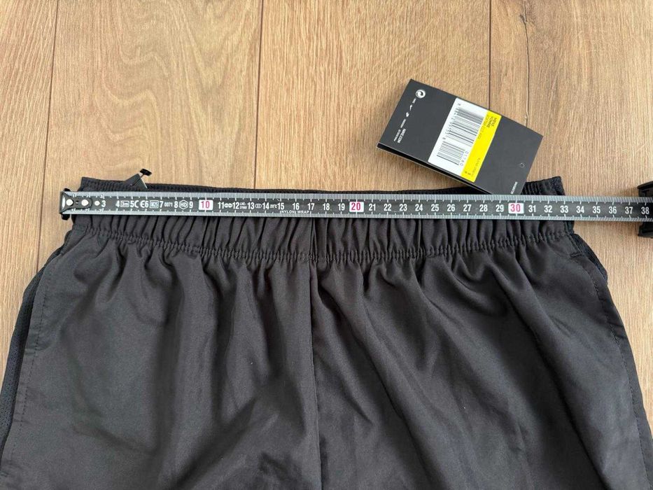 Nou Nike S barbati pantaloni scurti alergare DriFit