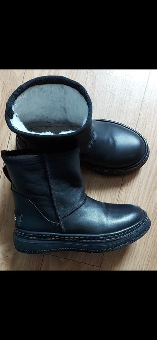 Ghete damă din piele