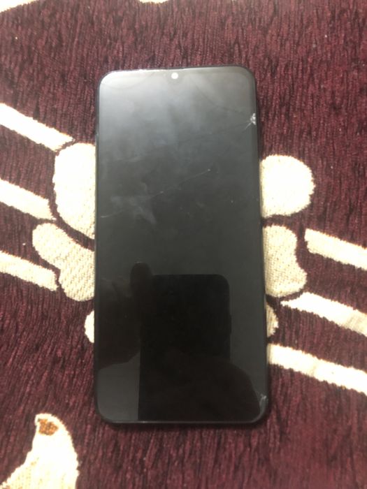 Продам телефон samsung a50