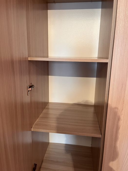 Шкаф с антресолью