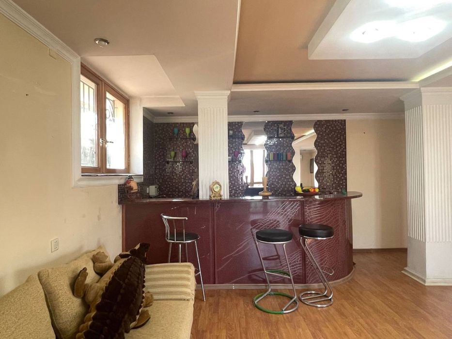 Аренда уютного домика с летним бассейном недалеко от Аэропорта (н953)