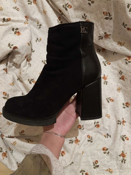 полусапожки на каблуках