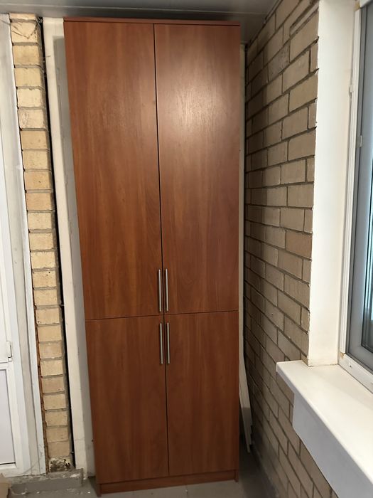 Продается шкаф для хранения вещей