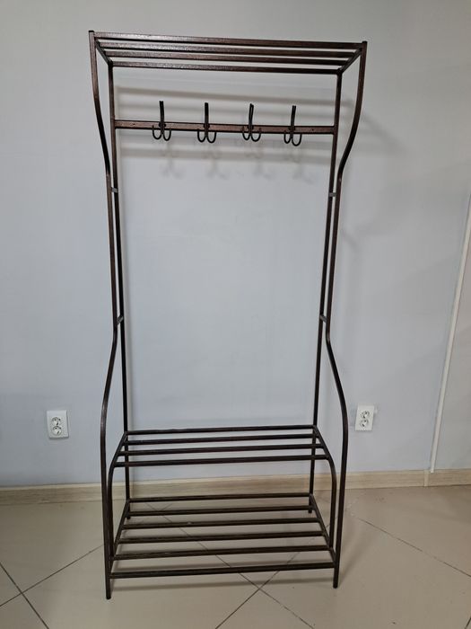 Продам железную вешалку