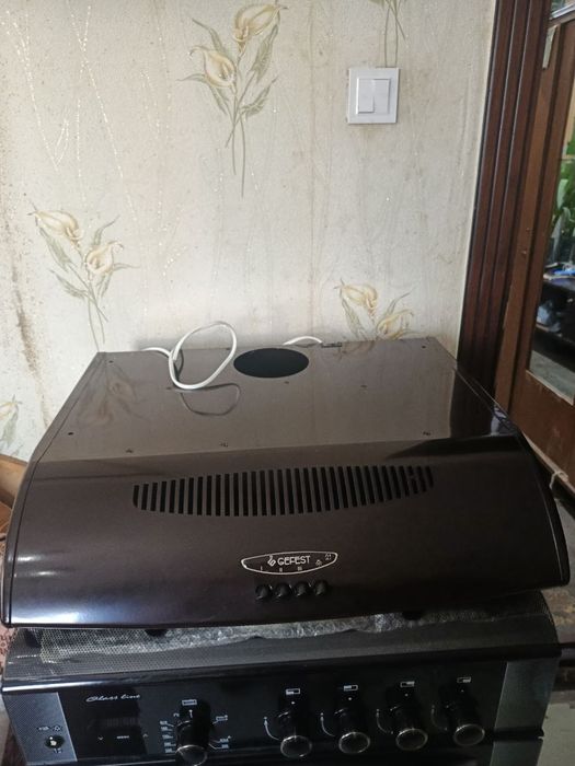 Продам газовая плита Гефест