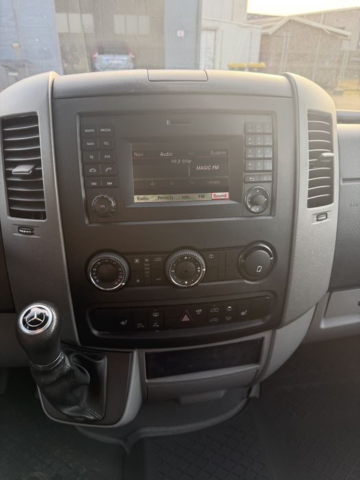 Mercedes sprinter 319