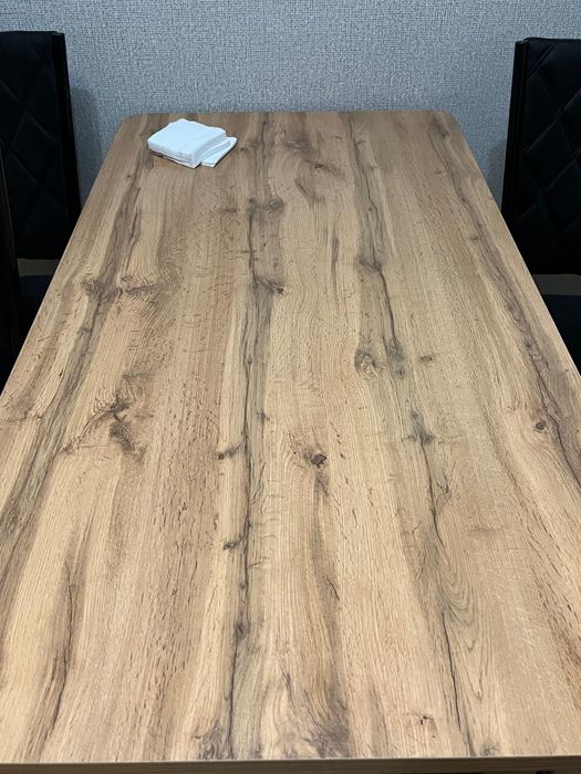 Стол со стульями , продам срочно