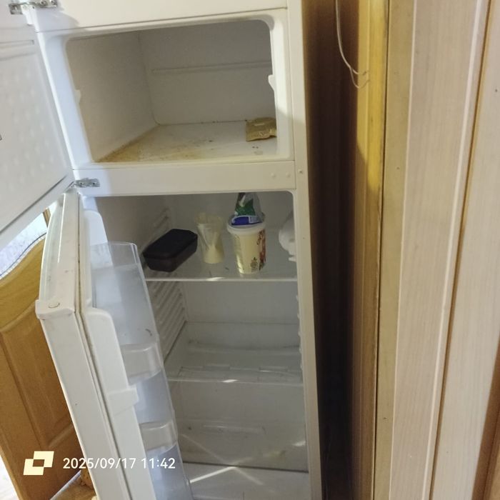 Холодильник продам