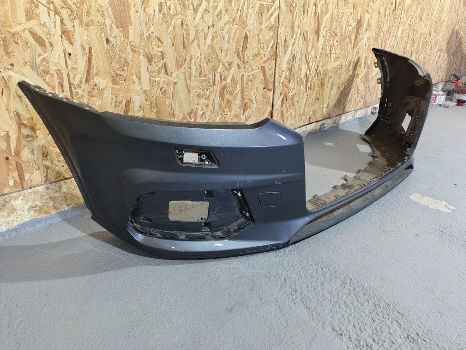 Bara fata Audi Q3 S-Line an 2016-2020