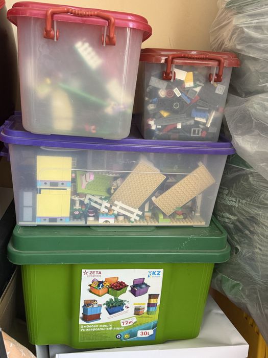 Лего для девочек очень класные есть в оригинале многие