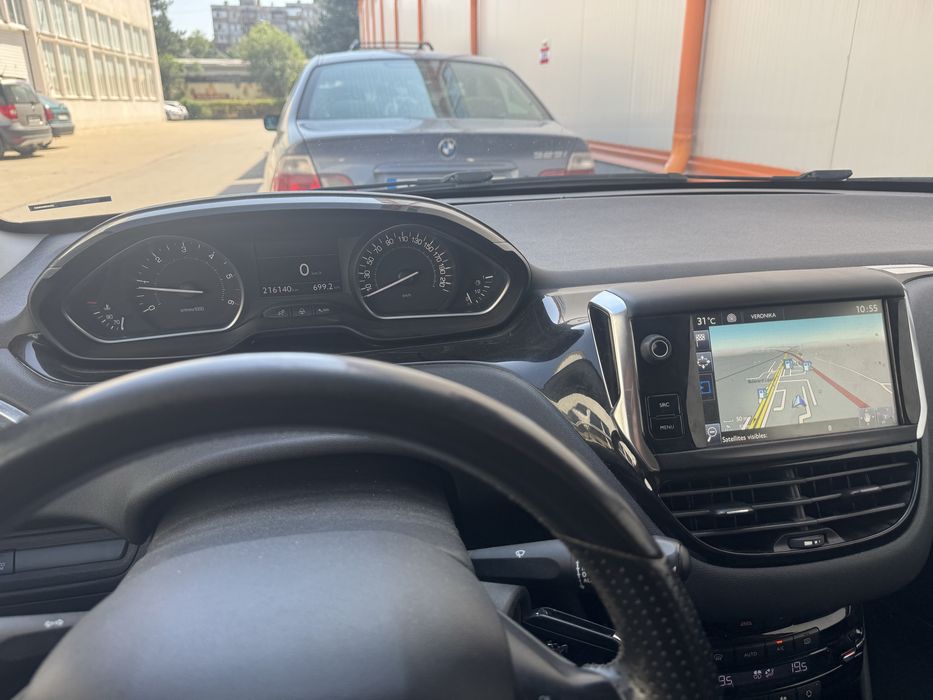 Peugeot 208 1.6 E-HDI Allure