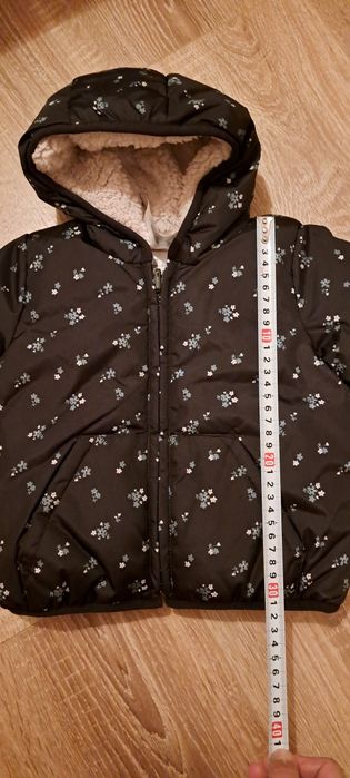 Ново зимно черно яке с пух двулицево бебе момиче Гап Gap 6-12м 62-74см