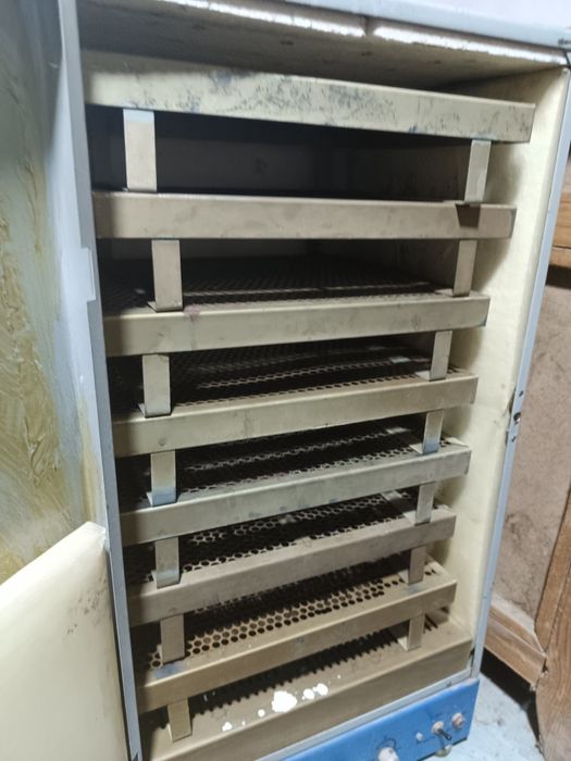 Электр сушилка сотилади