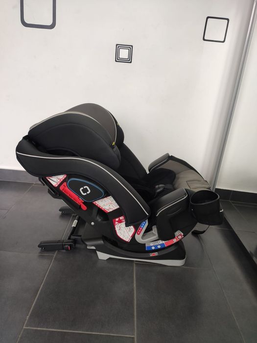 Scaun auto Graco Slimfit LX cu isofix pentru copii între 0 și 36 kg