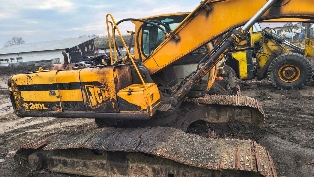 Excavator JCB 2001 – lipsa hidromotor rotire