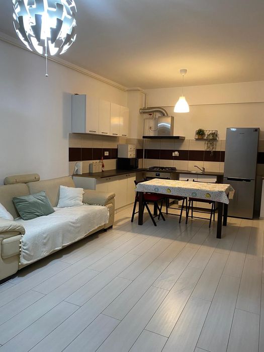 Închirieri apartament