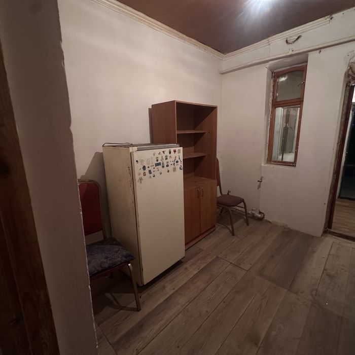 Сдам 1 ком кухня отдельно