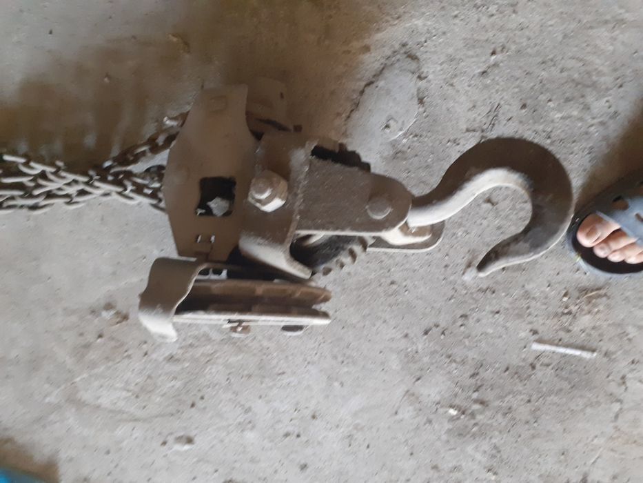 Продам угловой кран