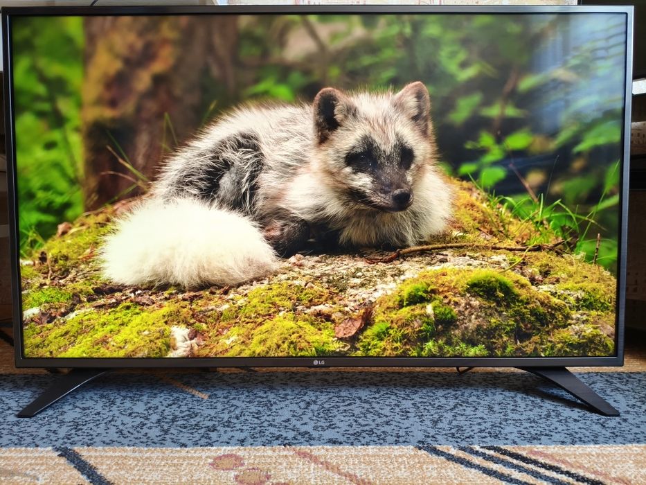 ТВ "LG" 49"-124см 4K UHD Смарт