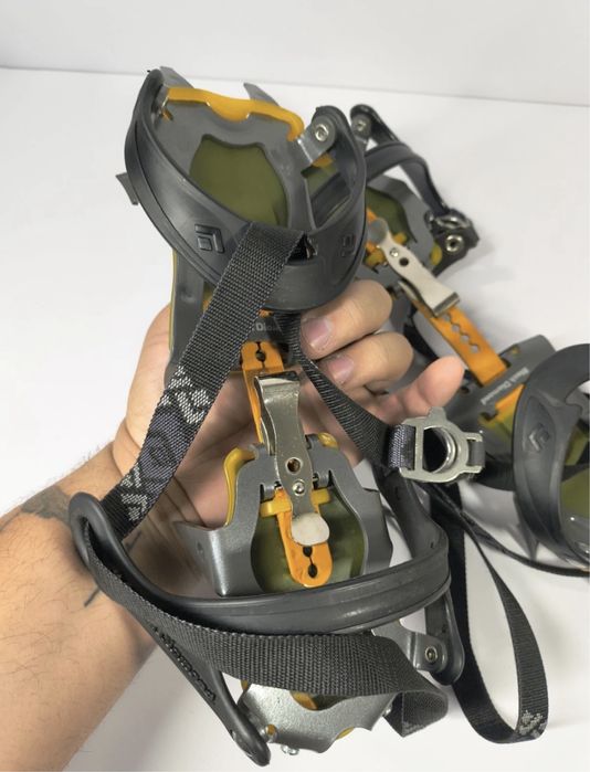 Coltari manuali Black Diamond Contact Strap Petzl Grivel