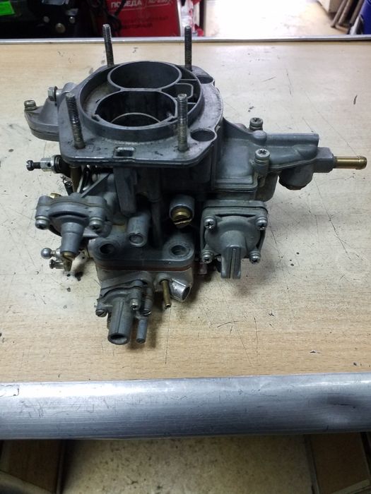Карбюратор  ваз,
