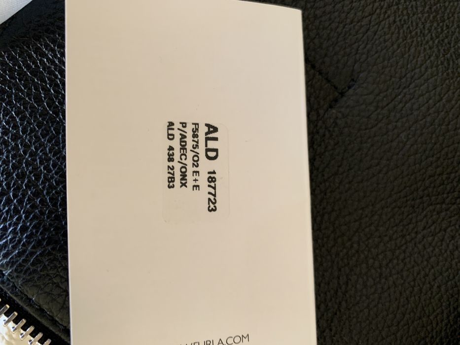 FURLA дамска чанта *Нова*