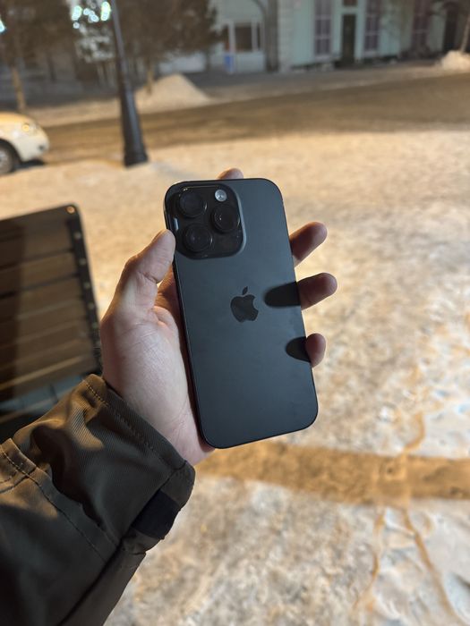 Iphone 16 pro на 128gb