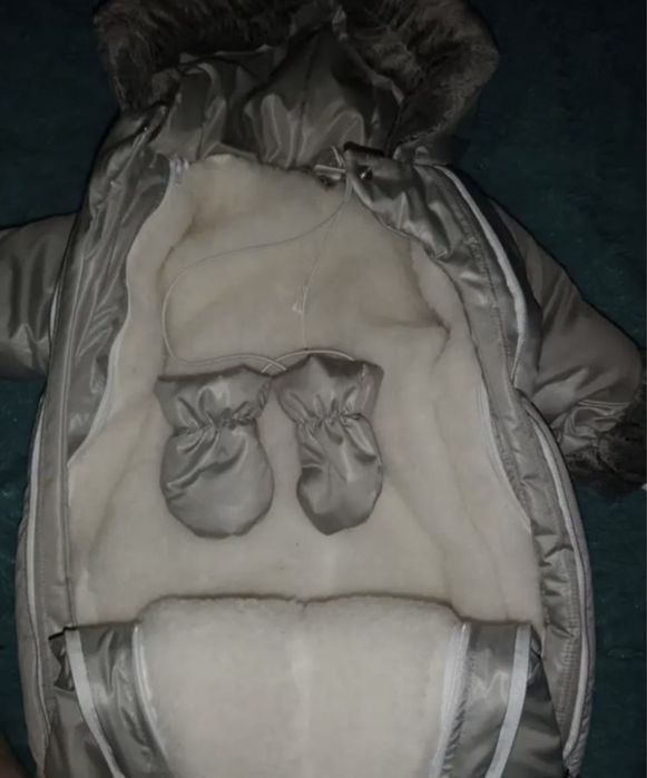 Комбинезон новорожденному