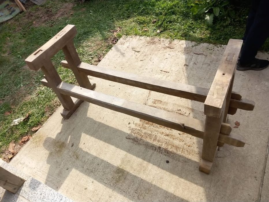 Masă tâmplărie lemn masiv