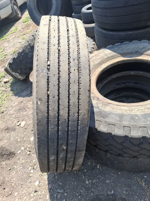 Vand 1 anvelopa 11.00 R 20 kumho bun ca nou